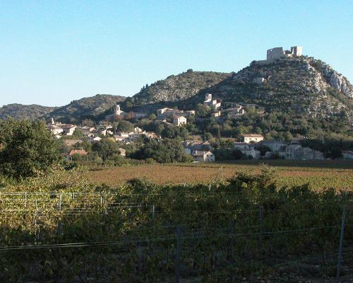 Le village et le Castellas